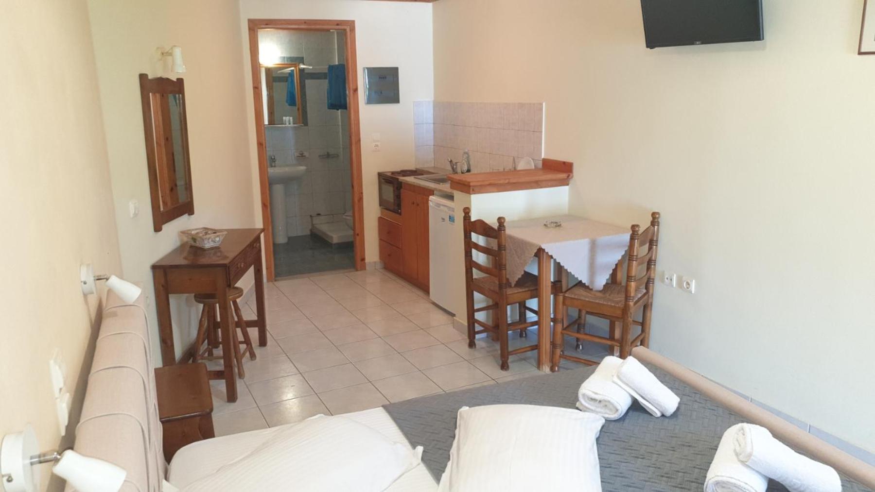 Aggelika Apartments Lithakia  エクステリア 写真