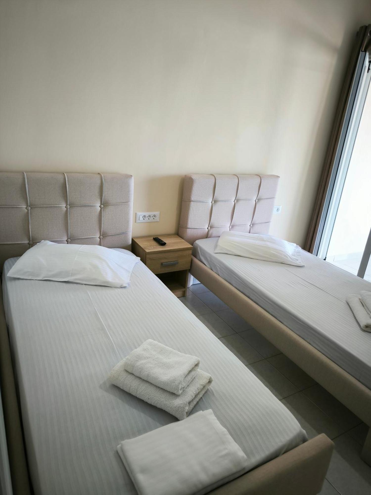 Aggelika Apartments Lithakia  エクステリア 写真