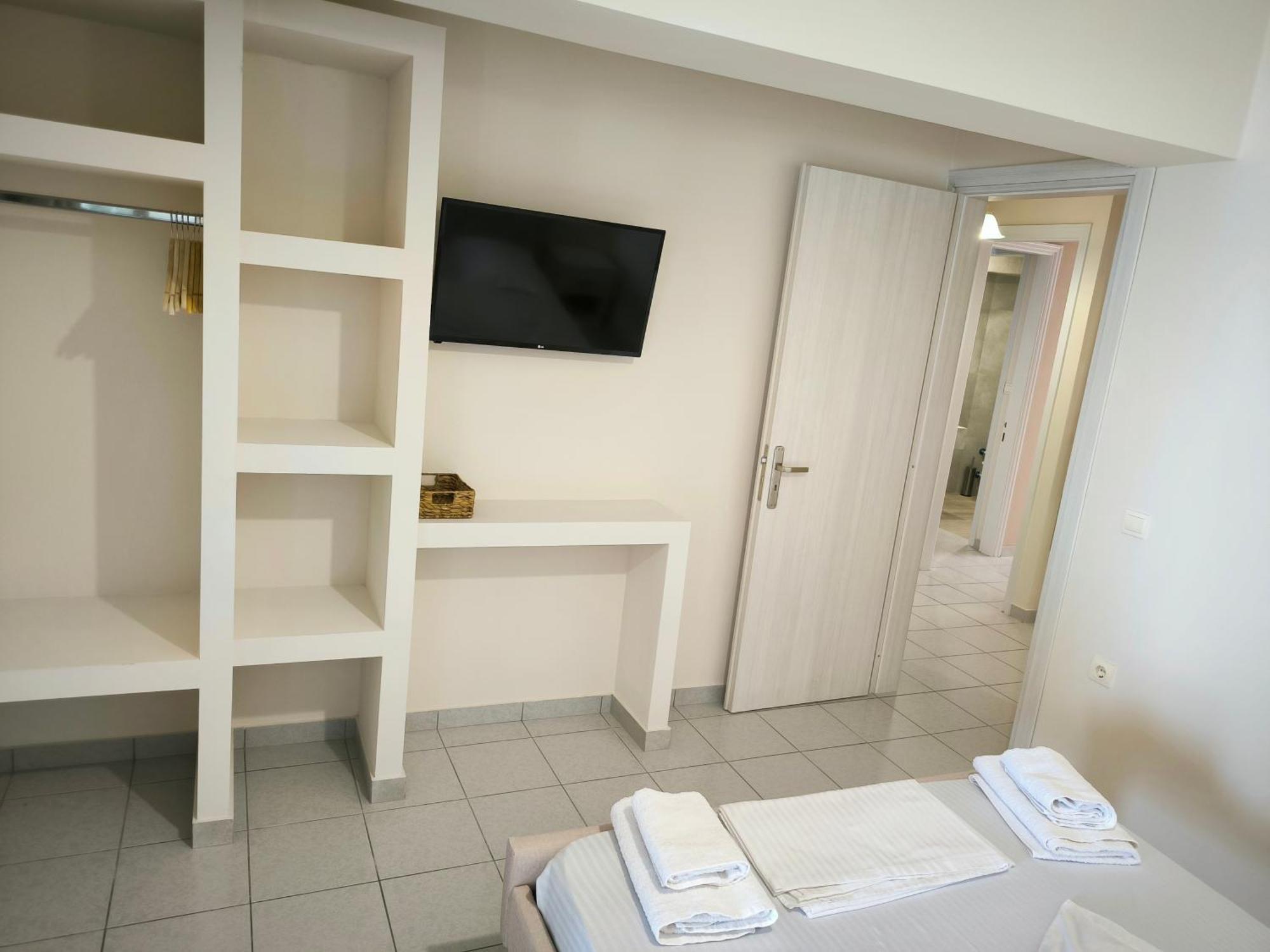 Aggelika Apartments Lithakia  エクステリア 写真